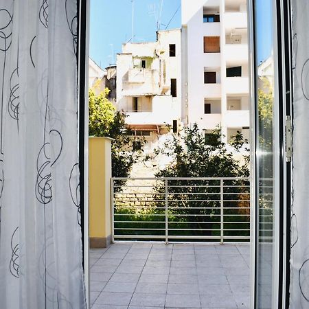 Miral One Apartment Bari Bagian luar foto