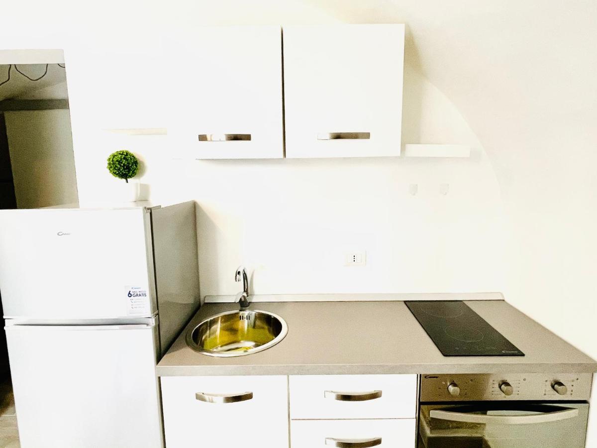 Miral One Apartment Bari Bagian luar foto
