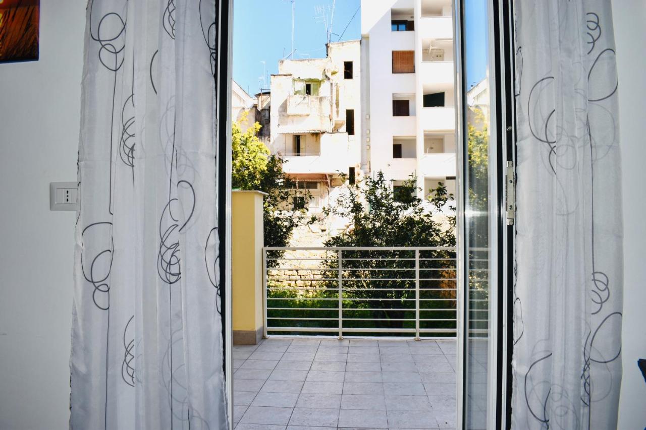 Miral One Apartment Bari Bagian luar foto