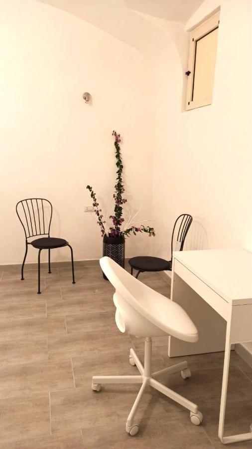 Miral One Apartment Bari Bagian luar foto